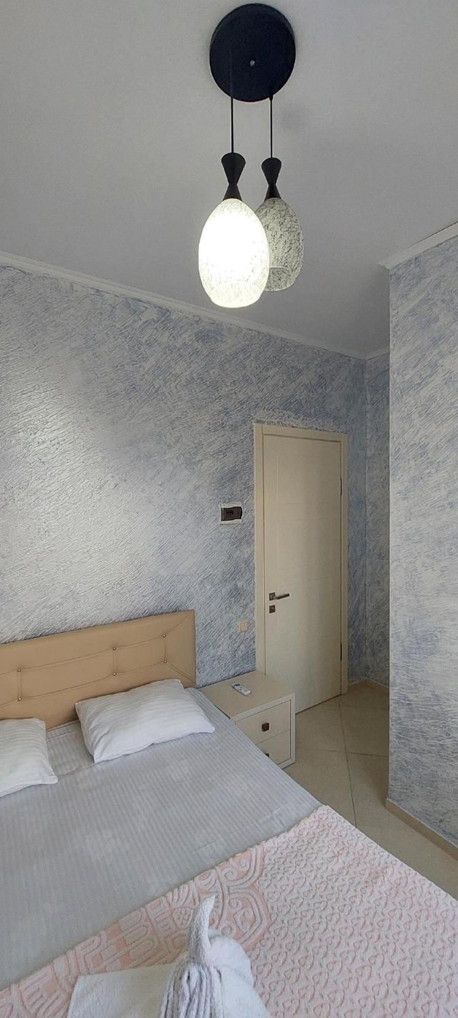 Hotel Ergo Batumi Esterno foto